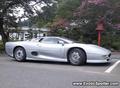 Jaguar XJ220