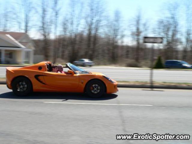 Lotus Elise spotted in Portland, Connecticut