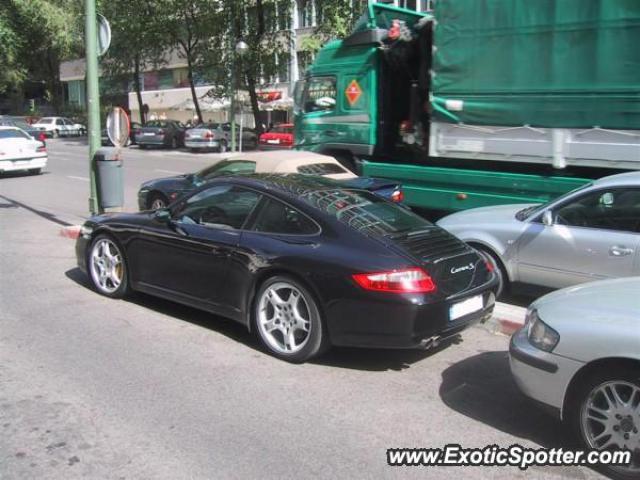 Porsche 911 spotted in Madrid, Spain