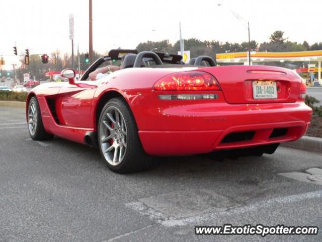 Dodge Viper spotted in West Hartford, Connecticut