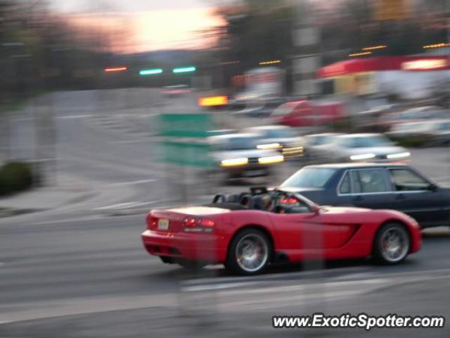 Dodge Viper spotted in West Hartford, Connecticut