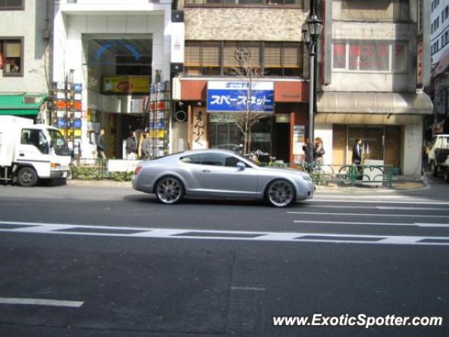 Bentley Continental spotted in Roppongi, Japan