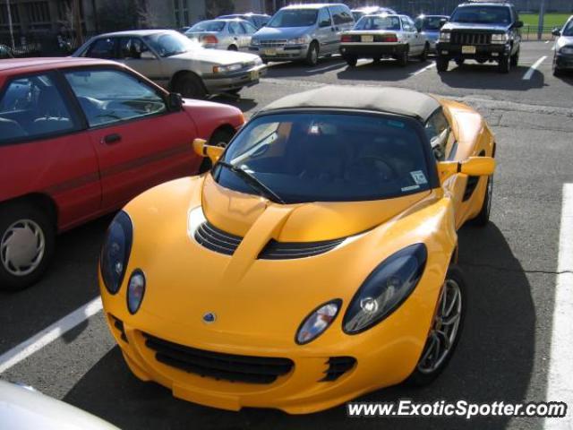 Lotus Elise spotted in Camden, New Jersey