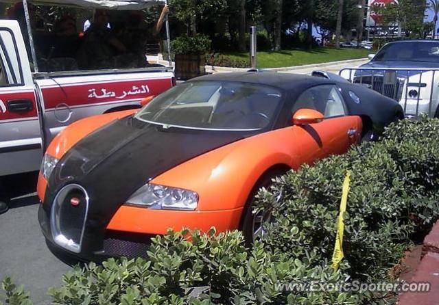Bugatti Veyron spotted in Beirut, Lebanon