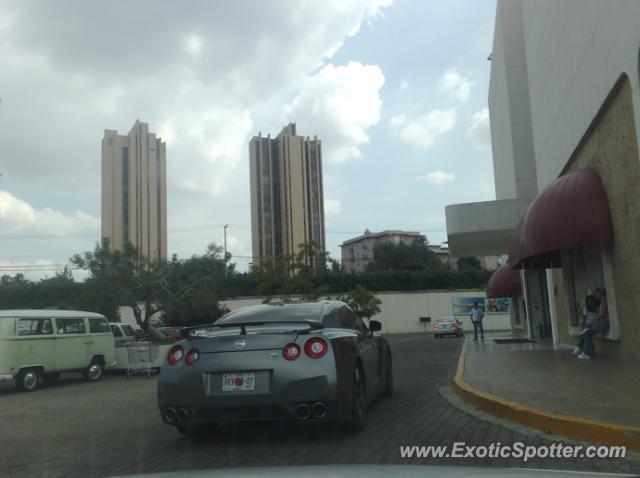 Nissan Skyline spotted in Guadalajara, Mexico