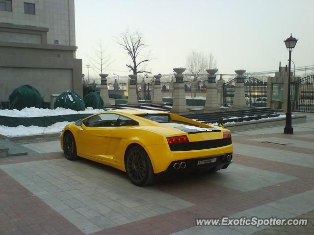 Lamborghini Gallardo spotted in Beijing, China
