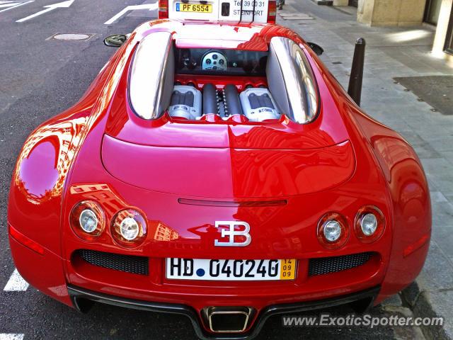 Bugatti Veyron spotted in Luxembourg, Luxembourg