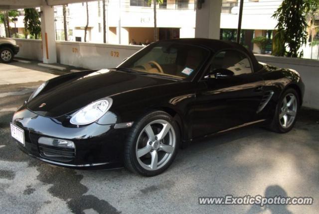 Porsche 911 spotted in Thailand, Bangplee, Thailand
