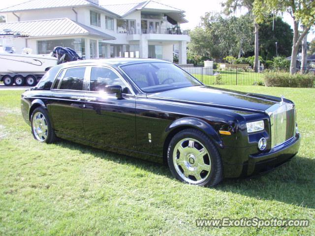Rolls Royce Phantom spotted in WINTER PARK, Florida