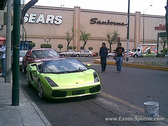 Lamborghini Gallardo spotted in Mexxico City, Mexico