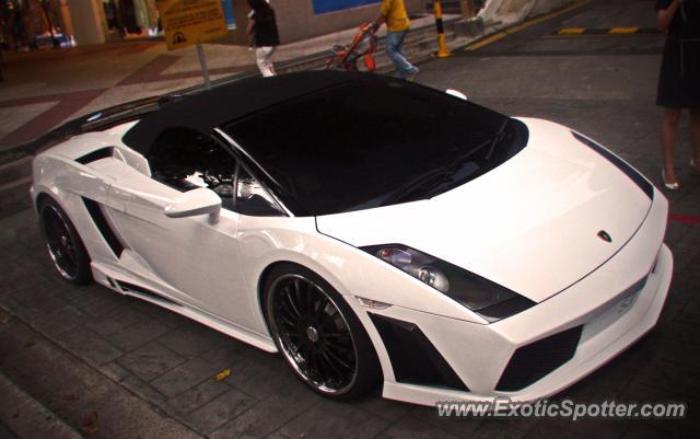 Lamborghini Gallardo spotted in Singapore, Singapore