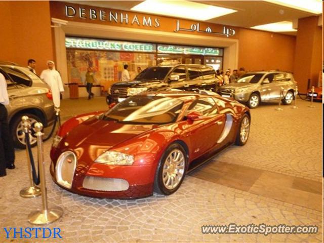Bugatti Veyron spotted in Dubai, United Arab Emirates