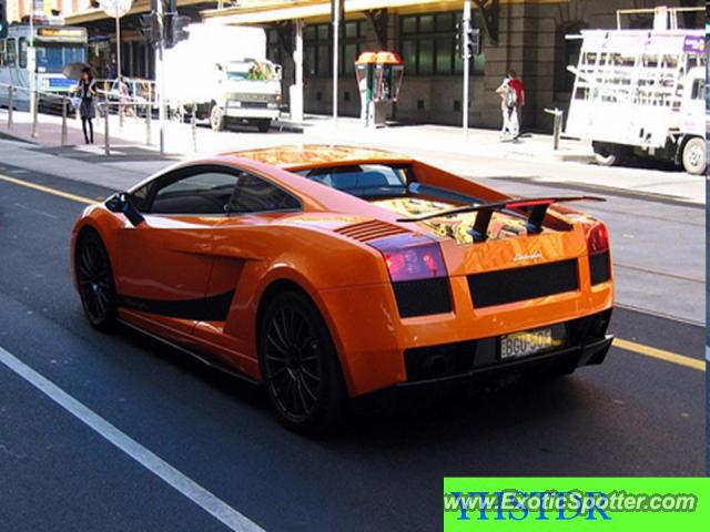 Lamborghini Gallardo spotted in Dubai, United Arab Emirates