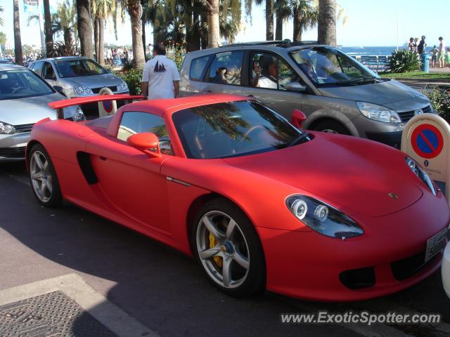 Porsche Carrera GT spotted in Cannes, France
