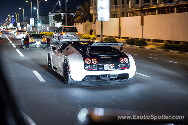 Bugatti Veyron spotted in Dubai, United Arab Emirates
