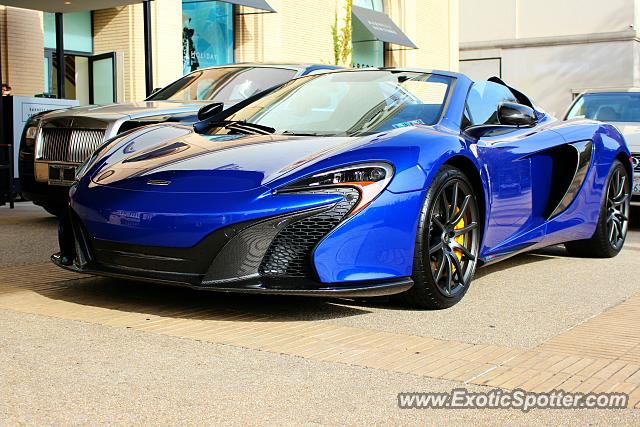 Mclaren 650S spotted in Beverly Hills, California
