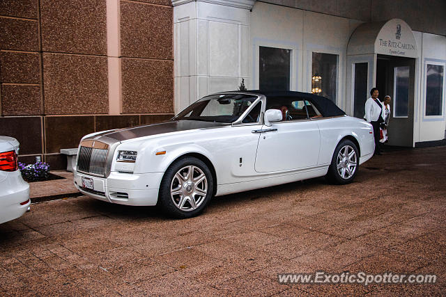 Rolls-Royce Phantom spotted in Tyson's Corner, Virginia