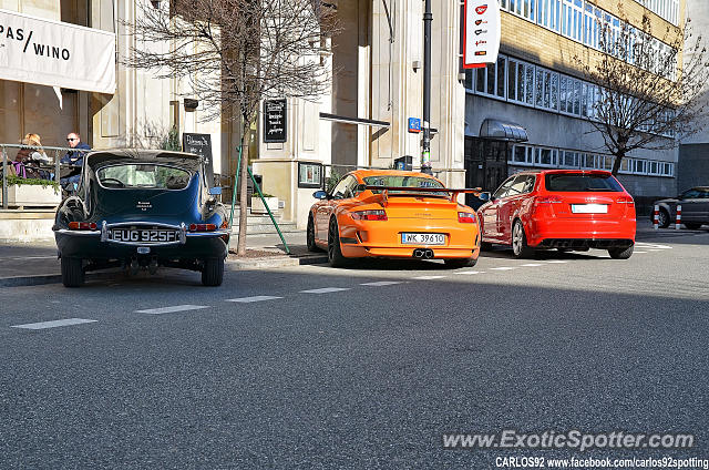 Jaguar E-Type spotted in Warsaw, Poland