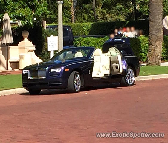 Rolls-Royce Dawn spotted in Palm Beach, Florida