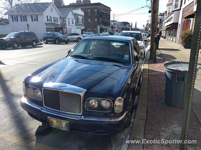 Bentley Arnage spotted in Milburn, New Jersey