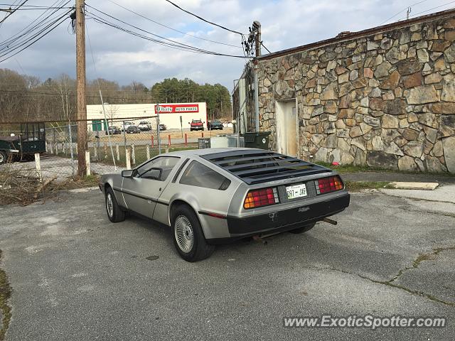 DeLorean DMC-12 spotted in Chattanooga, Tennessee