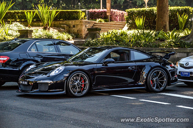 Porsche 911 GT3 spotted in Sydney, Australia