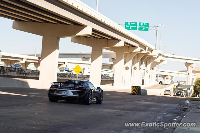Porsche 918 Spyder spotted in Houston, Texas