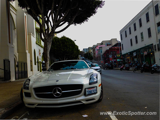 Mercedes SLS AMG spotted in San Fransisco, California