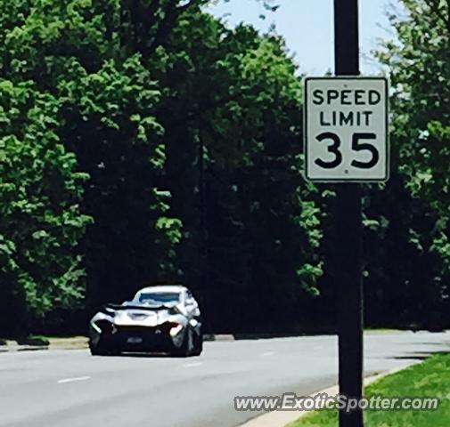 Mclaren P1 spotted in Minnetonka, Minnesota