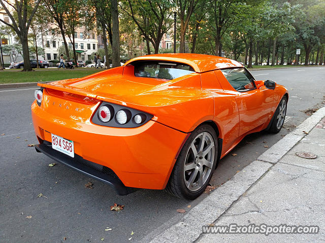 Tesla Roadster spotted in Boston, Massachusetts