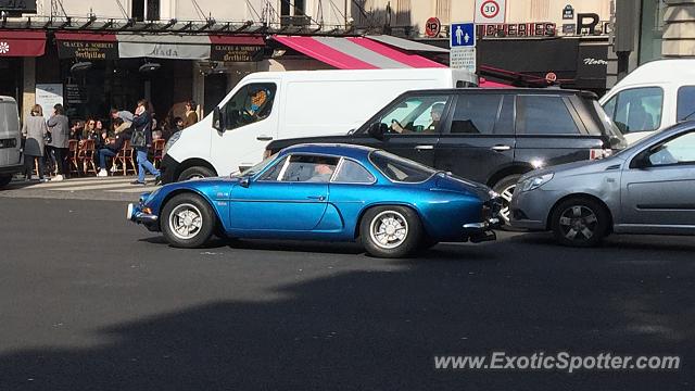 Renault Spider spotted in Paris, France