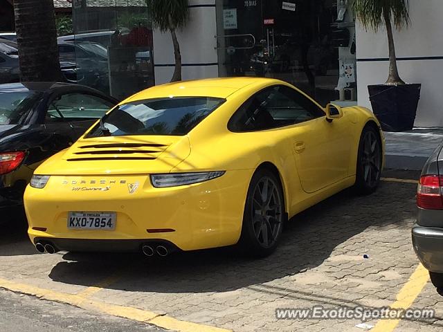 Porsche 911 spotted in Fortaleza, Brazil