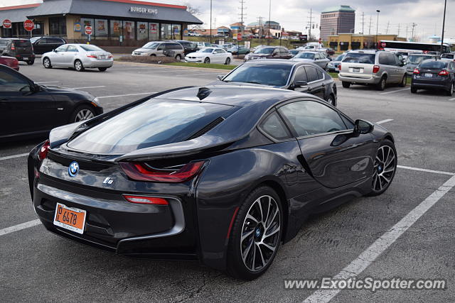 BMW I8 spotted in Downers Grove, Illinois