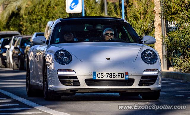 Porsche 911 spotted in Alicante, Spain