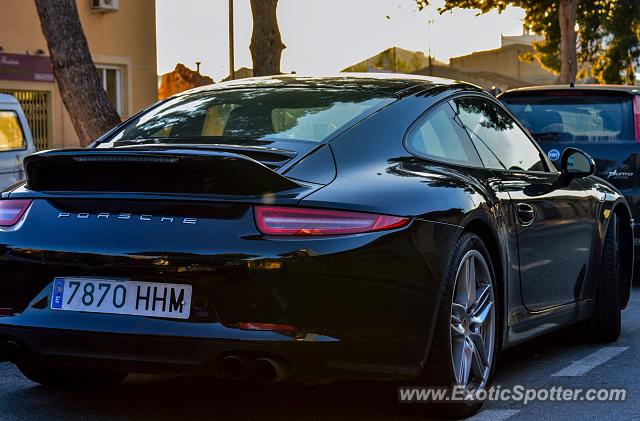 Porsche 911 spotted in Pinoso, Spain