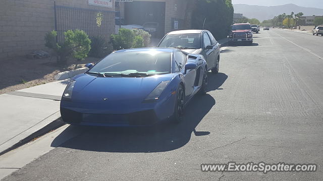 Lamborghini Gallardo spotted in Palm Desert, California