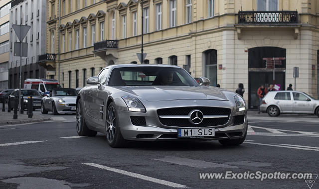 Mercedes SLS AMG spotted in Warsaw, Poland