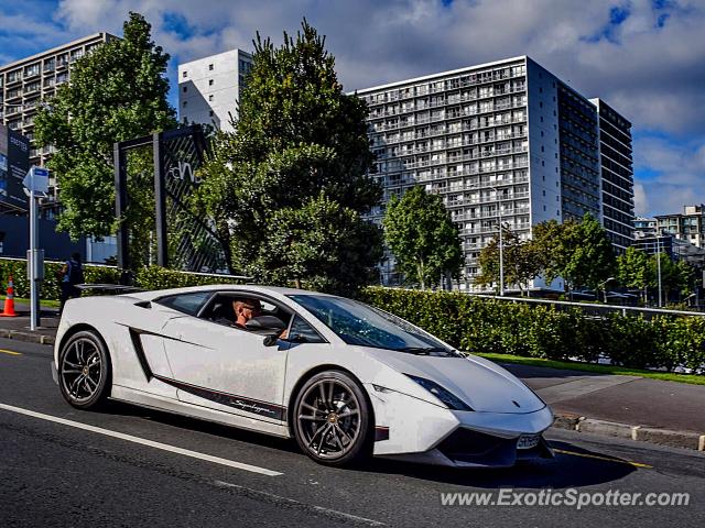Lamborghini Gallardo spotted in Auckland, New Zealand