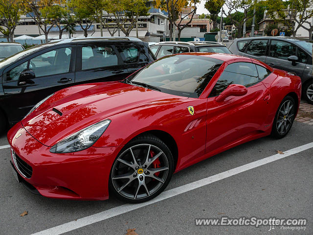 Ferrari California spotted in Platja d'Aro, Spain