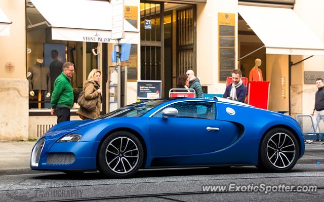 Bugatti Veyron spotted in Munich, Germany