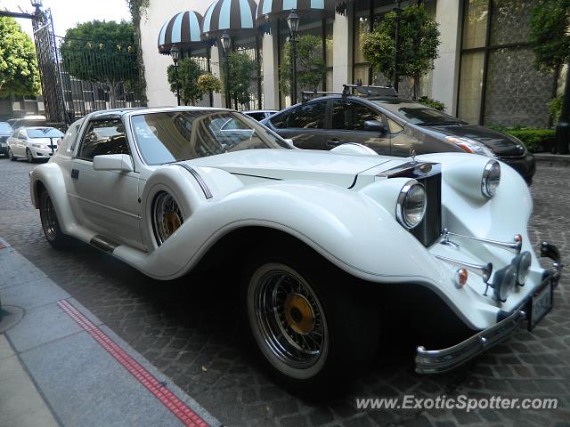 Other Unknown spotted in Beverly hills, California