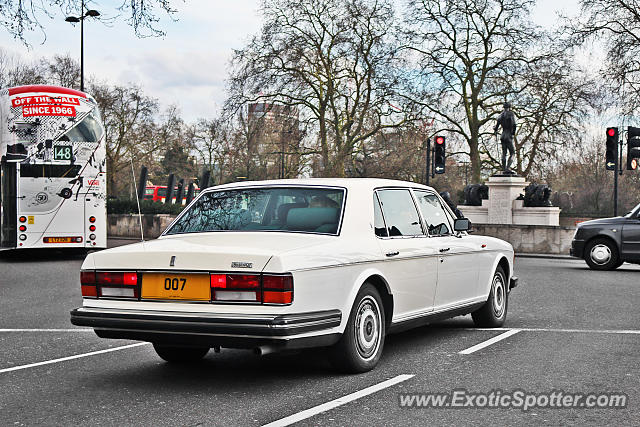 Rolls-Royce Silver Spur spotted in London, United Kingdom