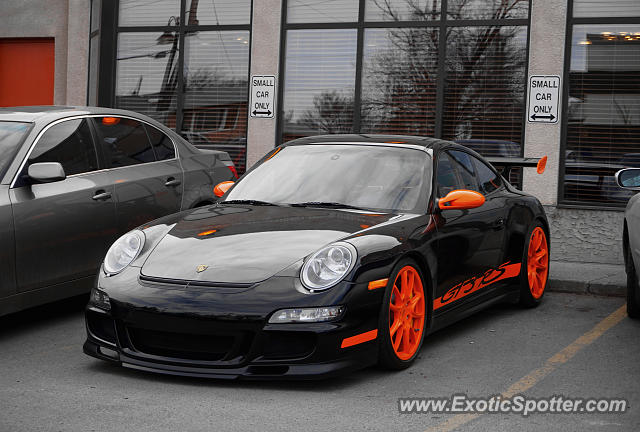 Porsche 911 GT3 spotted in Edmonton, Canada