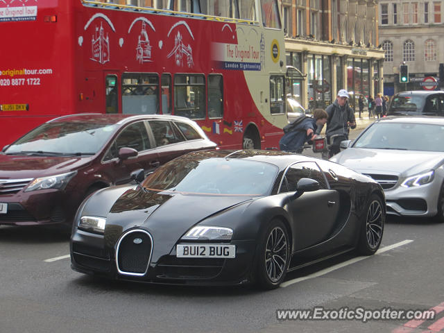 Bugatti Veyron spotted in London, United Kingdom