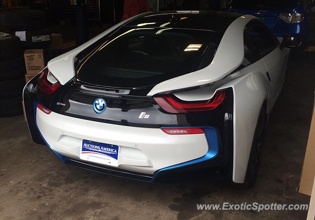 BMW I8 spotted in Pittsburgh, Pennsylvania