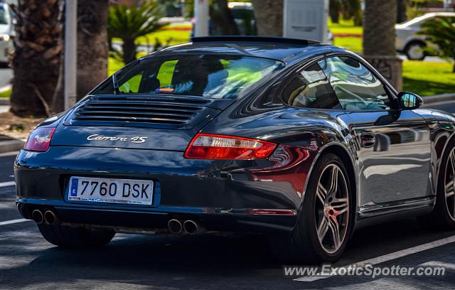 Porsche 911 spotted in Alicante, Spain