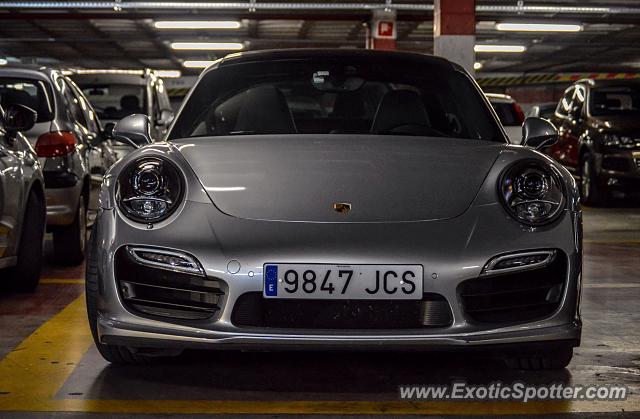 Porsche 911 Turbo spotted in Alicante, Spain