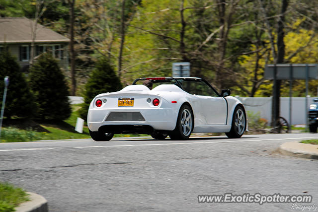 Other Kit Car spotted in Cross River, New York