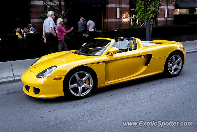 Porsche Carrera GT spotted in Toronto, Canada