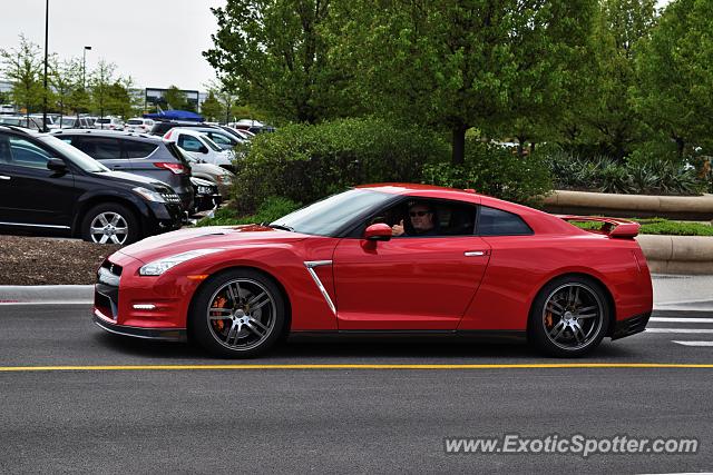 Nissan GT-R spotted in Bolingbrook, Illinois